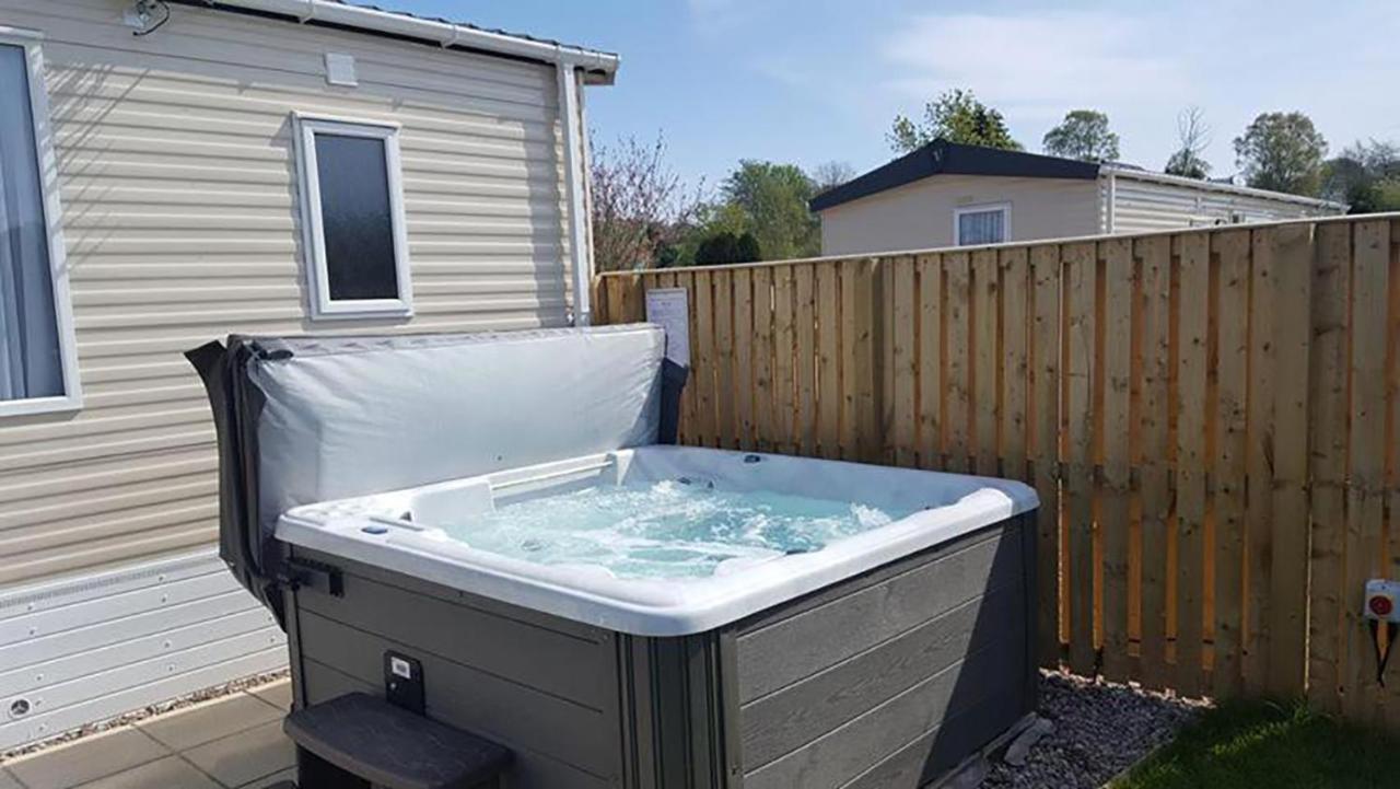 Campsie Glen Holiday Park Fintry Phòng bức ảnh