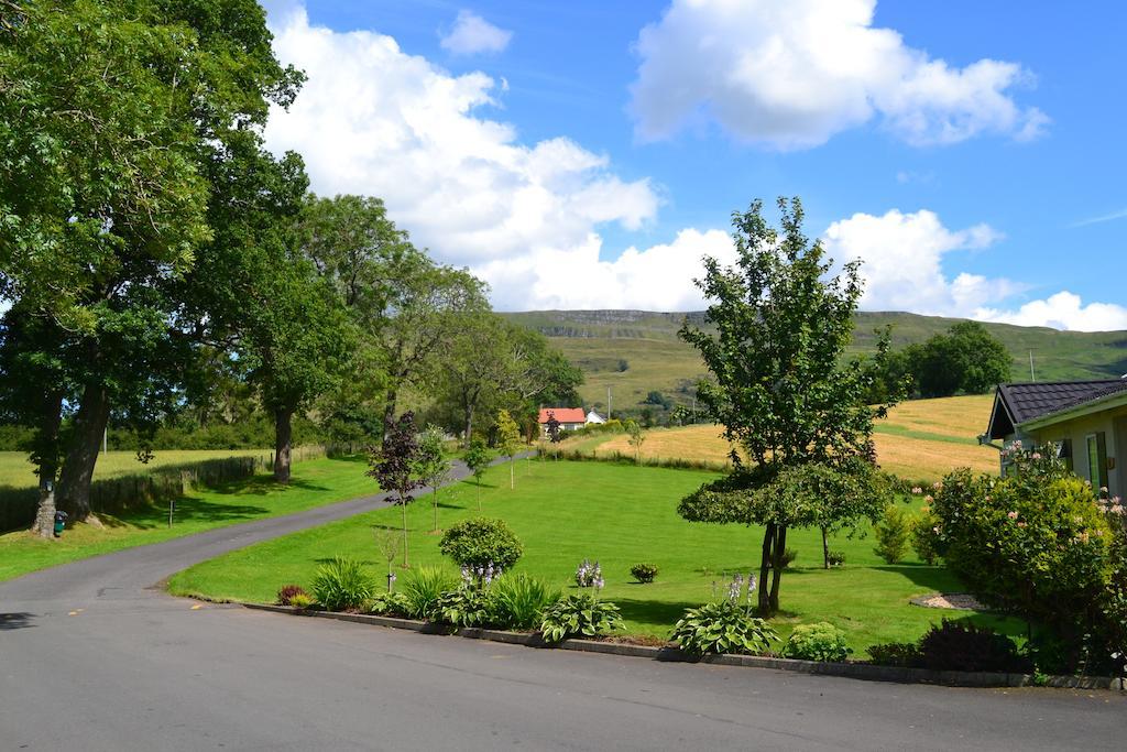 Campsie Glen Holiday Park Fintry Ngoại thất bức ảnh